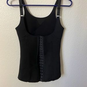 Waist trainer